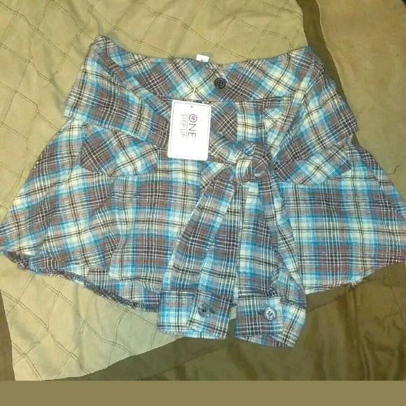 One Step Up Dresses & Skirts - 5 for $25 One Step Up juniors L blue plaid skirt